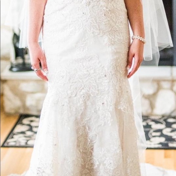 Eve of milady wedding dress - Picture 4 of 10